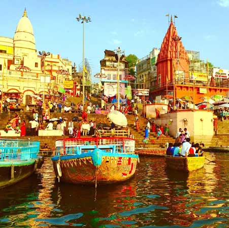golden-triangle-tour-with-orchha-khajuraho-and-varanasi